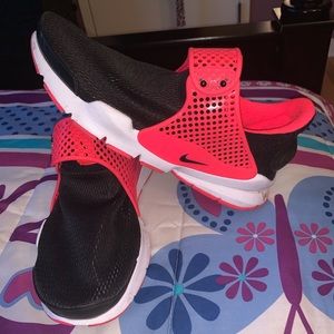 Nike Sock Dart (GS) 'Black Racer Pink'